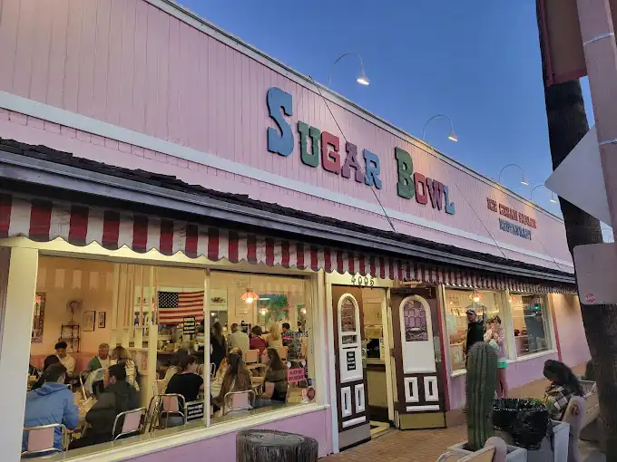 8 Best Family-Friendly Restaurants in Scottsdale You Must Check Out 8 Sugar Bowl Scottsdale