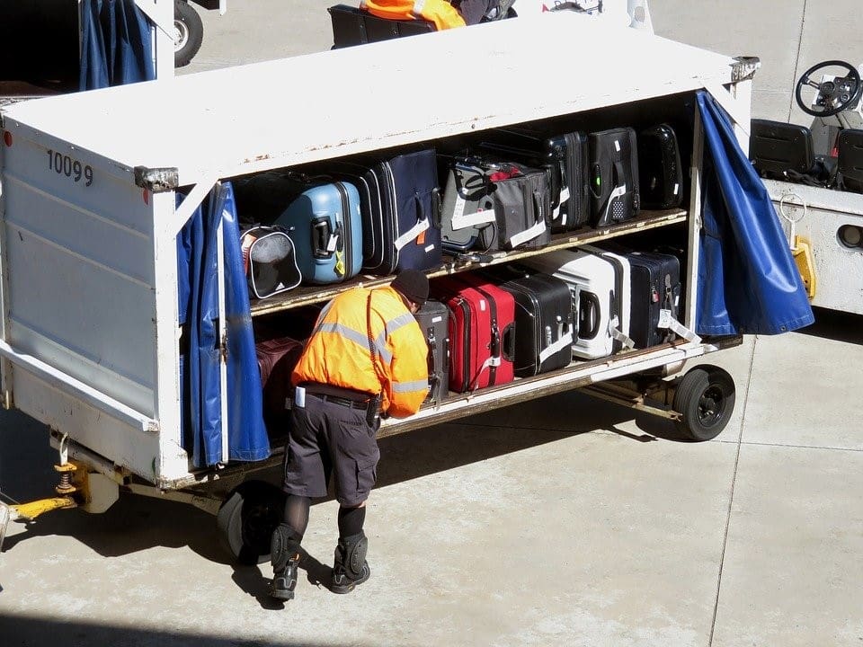 7 Claims to Consider While Traveling with any Airline 6 7 Claims To Consider While Traveling With Any Airline